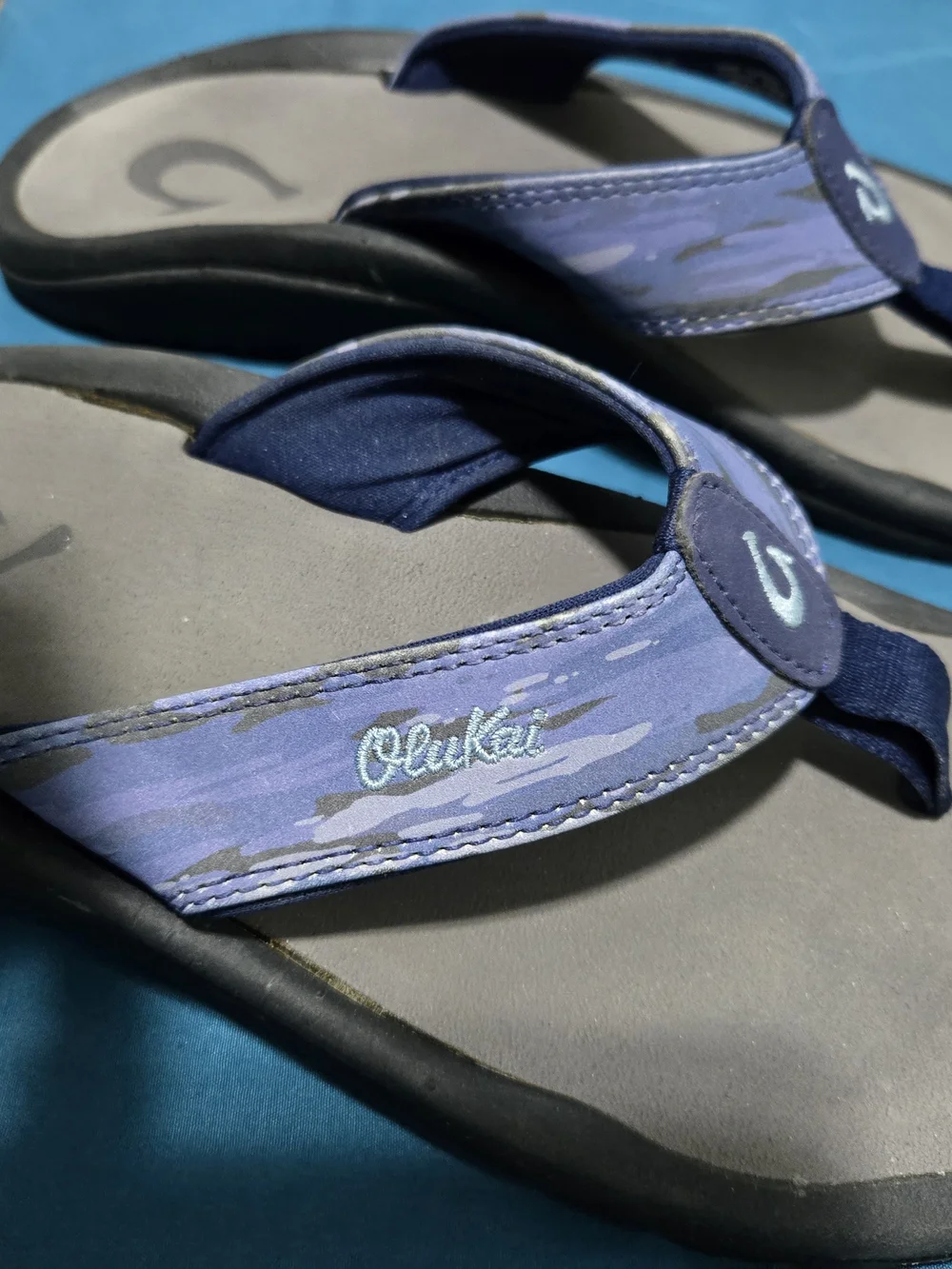 Olukai Blue Patterned Flip Flop Sandals